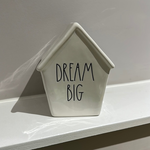 Rae Dunn Other - Rae Dunn DREAM BIG piggy bank